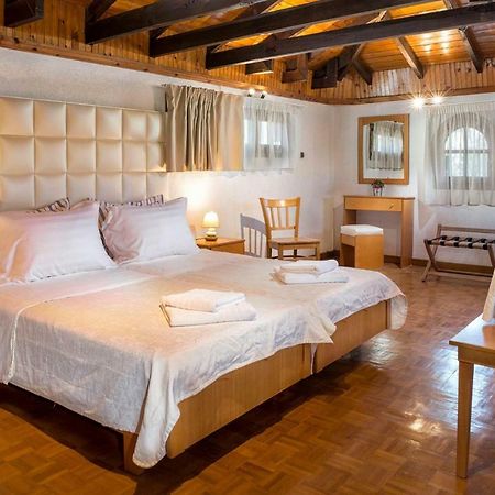 Georgalas Sun Beach Rooms Nea Kallikrateia Екстериор снимка