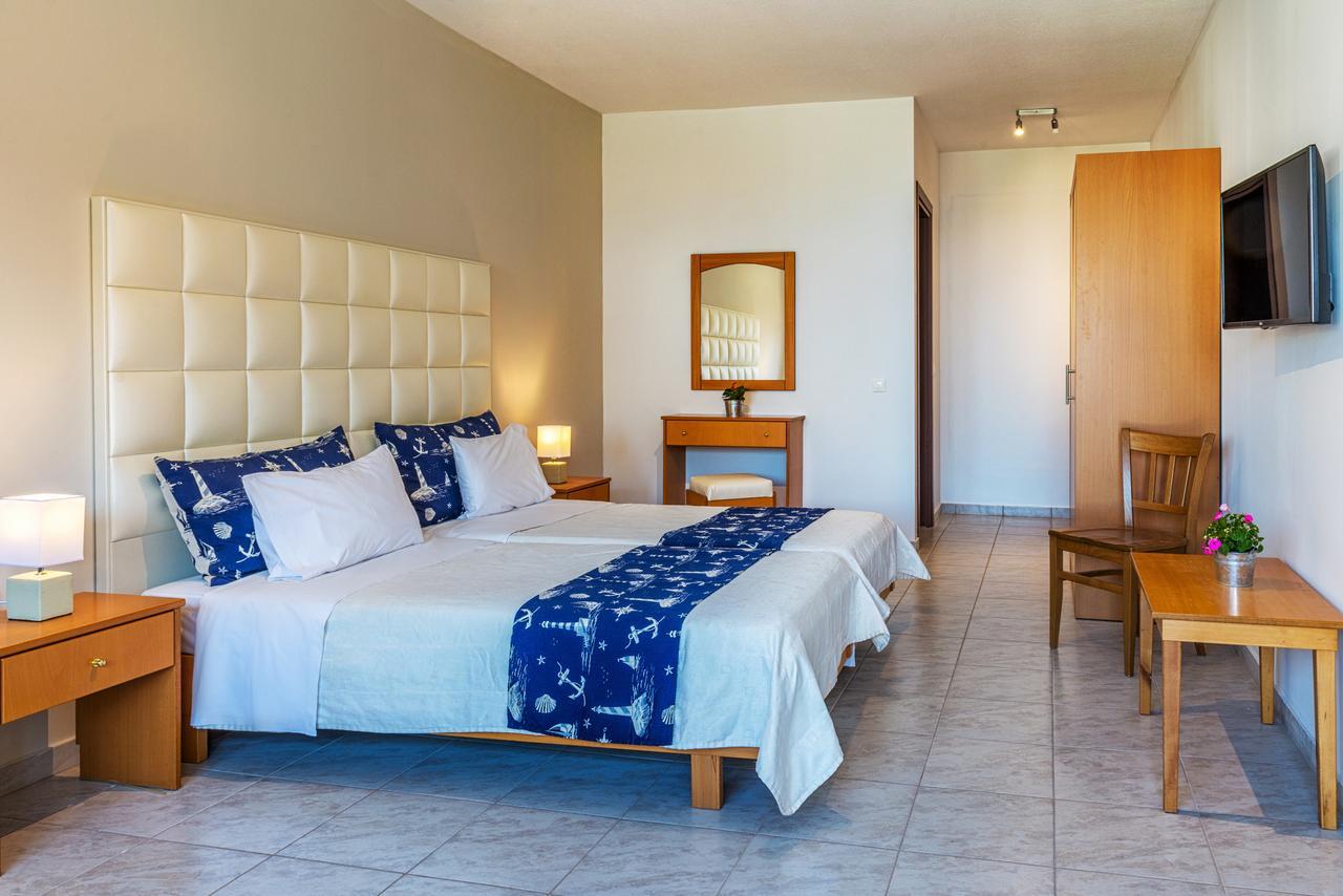 Georgalas Sun Beach Rooms Nea Kallikrateia Екстериор снимка