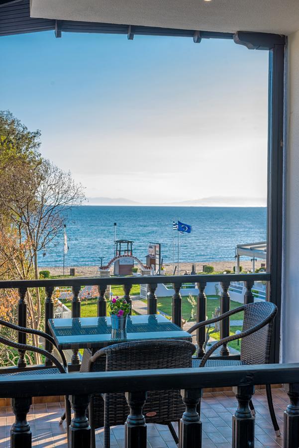 Georgalas Sun Beach Rooms Nea Kallikrateia Екстериор снимка