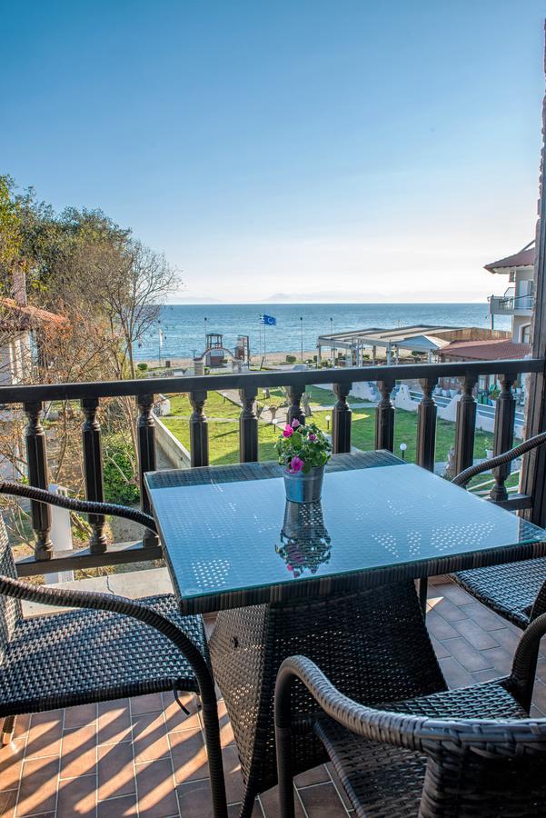 Georgalas Sun Beach Rooms Nea Kallikrateia Екстериор снимка
