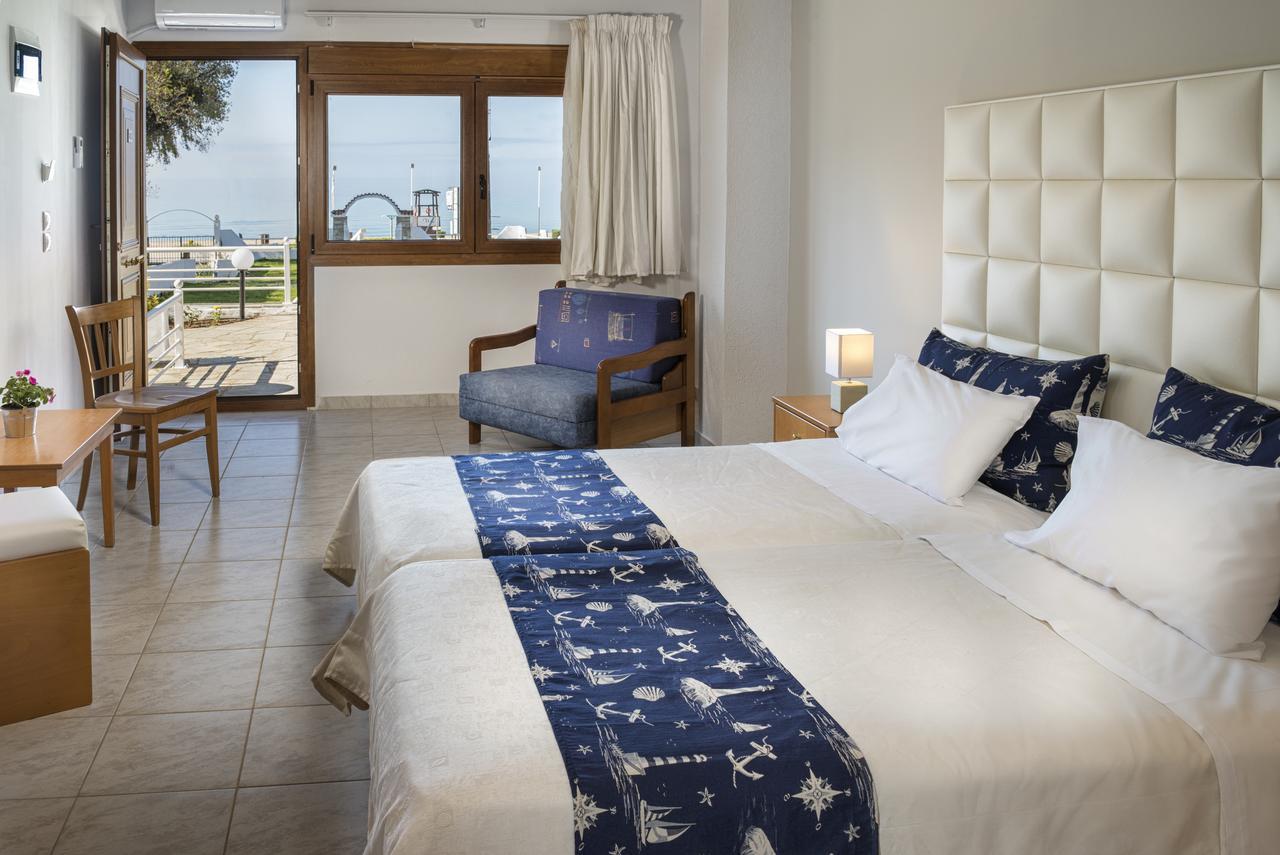 Georgalas Sun Beach Rooms Nea Kallikrateia Екстериор снимка
