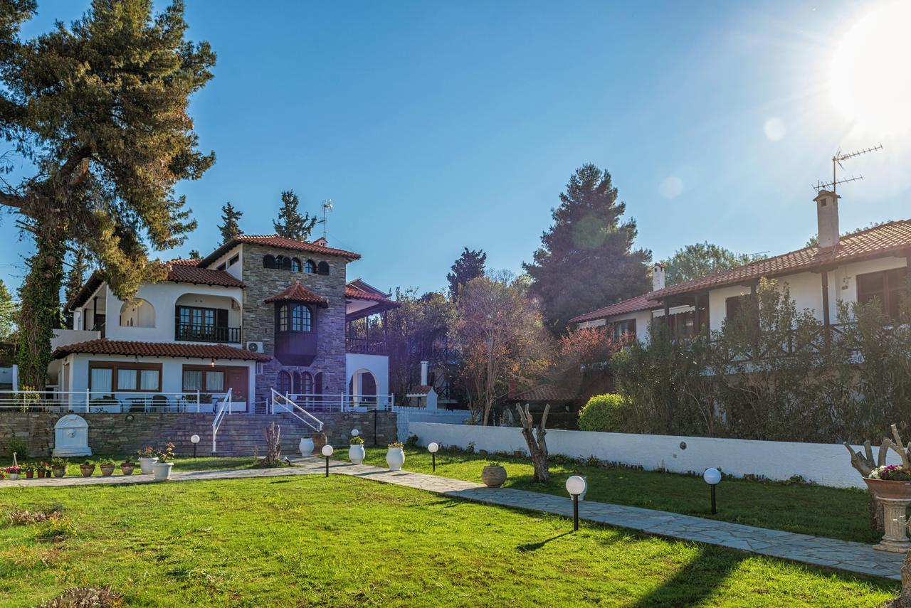 Georgalas Sun Beach Rooms Nea Kallikrateia Екстериор снимка