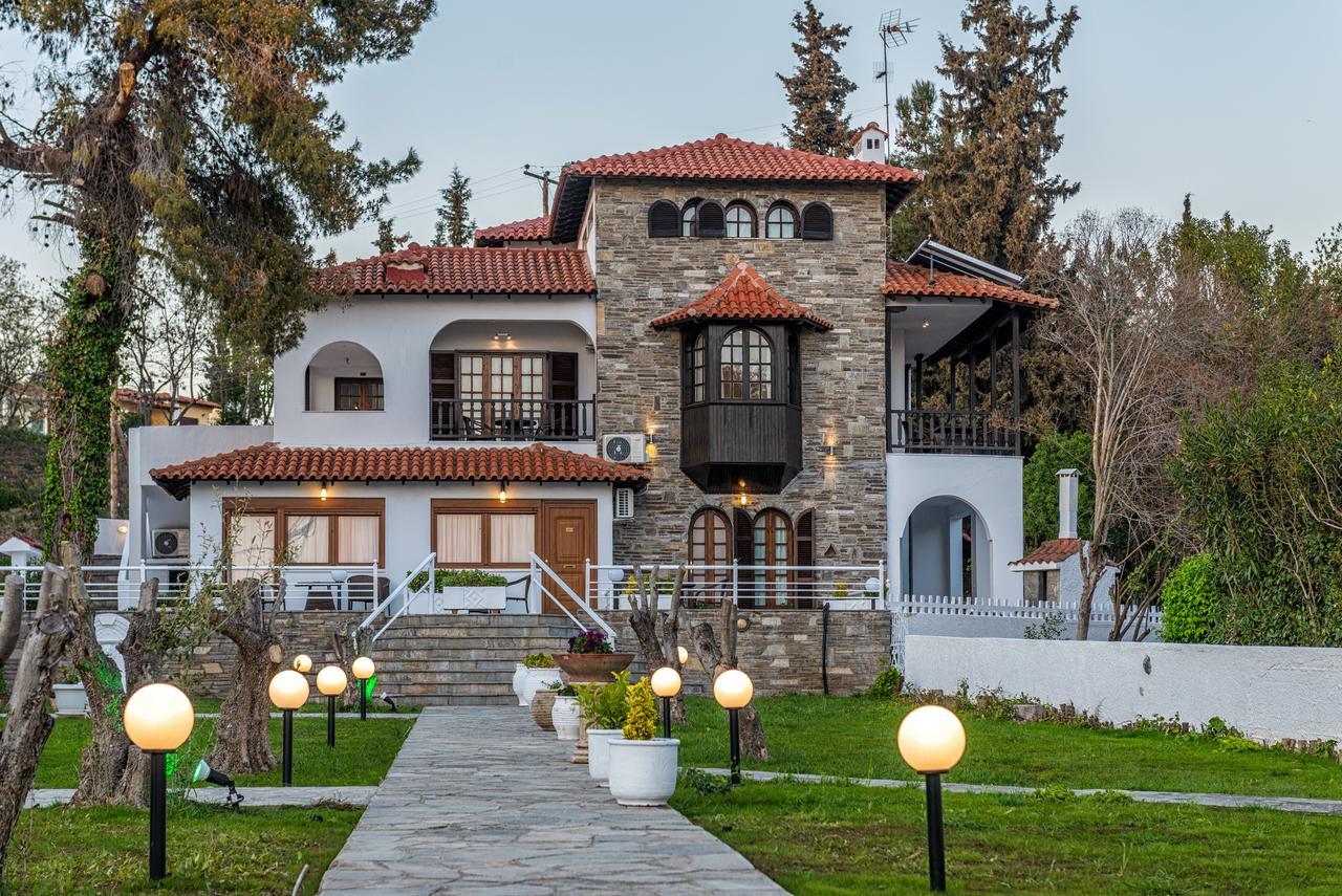 Georgalas Sun Beach Rooms Nea Kallikrateia Екстериор снимка