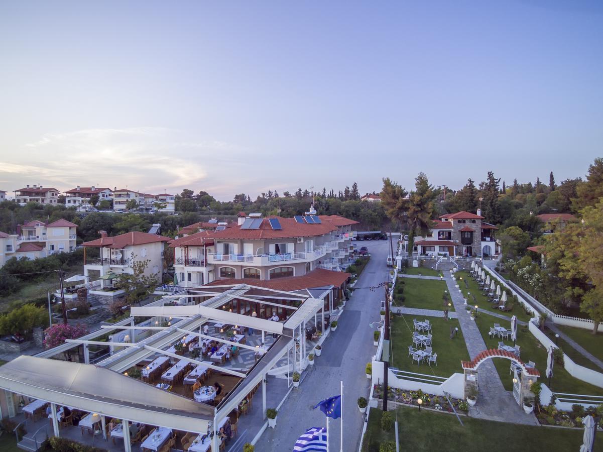 Georgalas Sun Beach Rooms Nea Kallikrateia Екстериор снимка