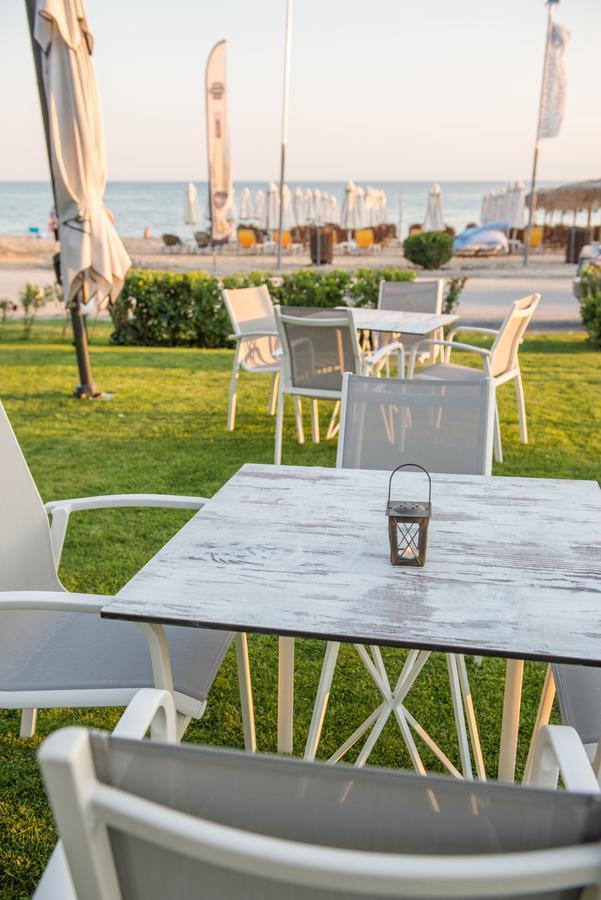 Georgalas Sun Beach Rooms Nea Kallikrateia Екстериор снимка